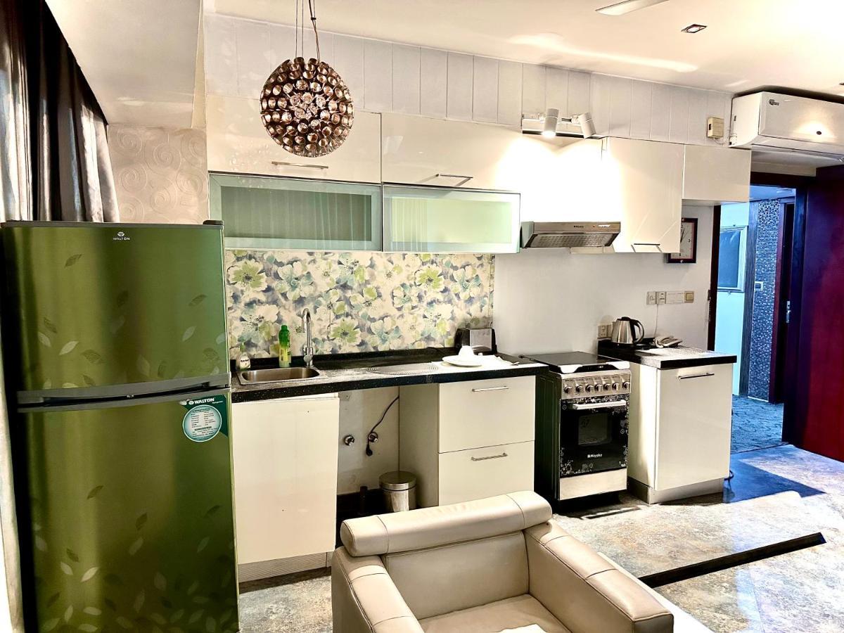 דאהקה Contemporary Heights Hotel And Apartments מראה חיצוני תמונה