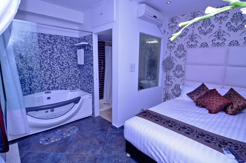 דאהקה Contemporary Heights Hotel And Apartments חדר תמונה